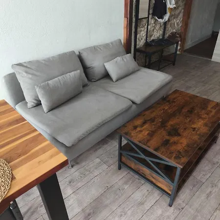 Beautiful 2 Bedrooms In Old Appartement Antibes